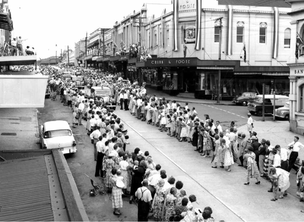 Crowds line Brisbane Street to catch a glimpse of the Queen Mother in 1958. Photos: Contributed Crowds line Brisbane Street to catch a glimpse of the Queen Mother in 1958. Photos: Contributed